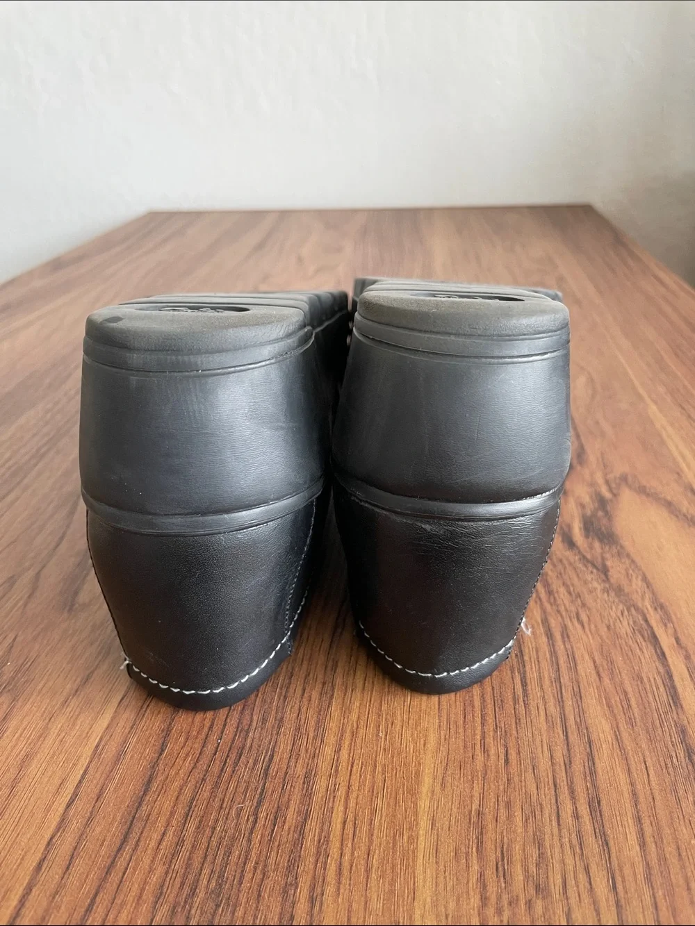 Flexi Black leather Slip-On Leather Loafers